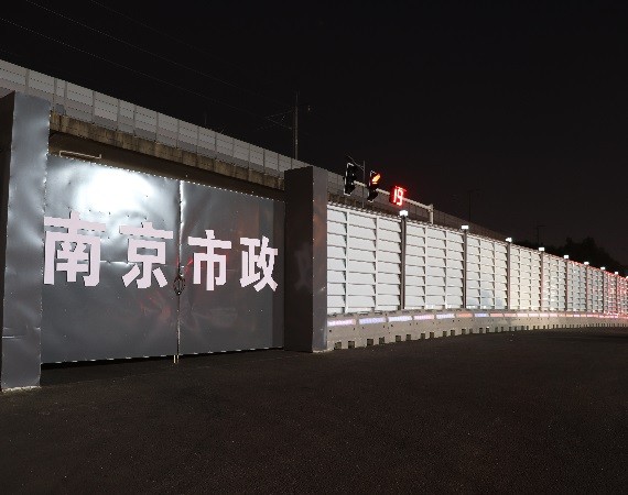 施工围挡旁的人行安全通道怎么布置 施工围挡旁的人行安全通道怎么布置